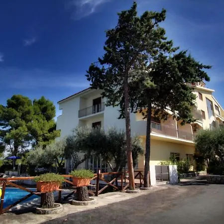 Hotel Guardacosta 4*