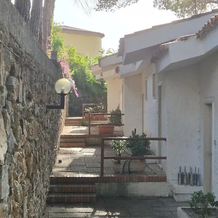 Guardacosta Diamante