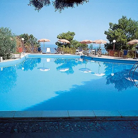 Guardacosta מלון דיאמנטה