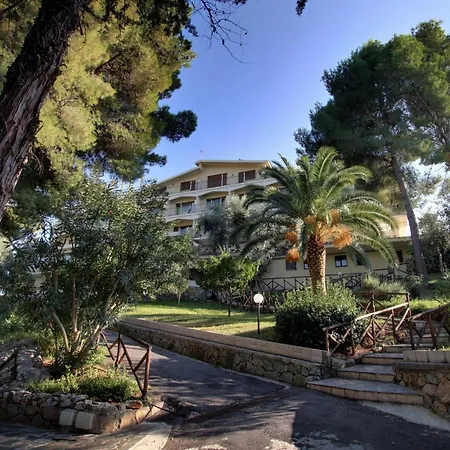 Guardacosta Resort 4*