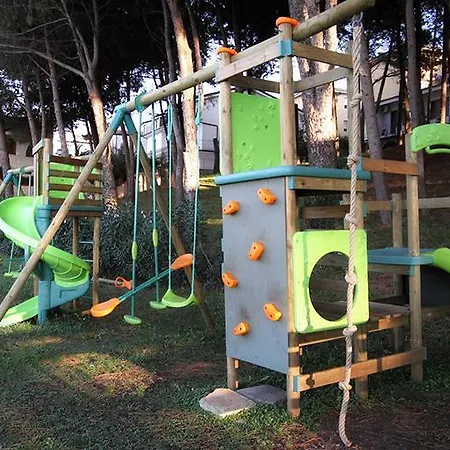 Guardacosta 4*