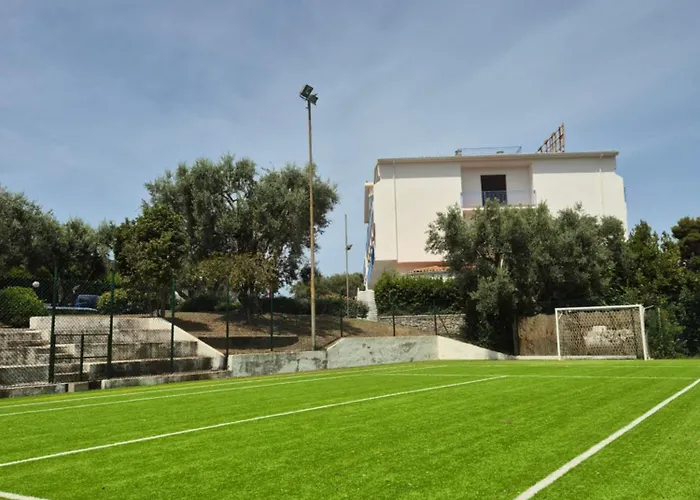 Guardacosta 4* Diamante