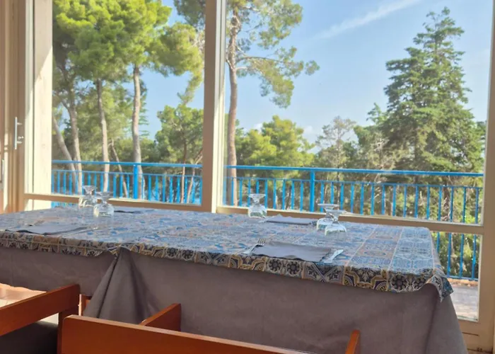 Guardacosta 4* Diamante